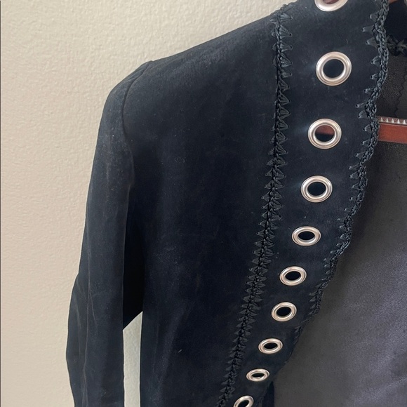 Cache Black Suede Women's Jacket with Eyelet Detailing - Picture 9 of 13